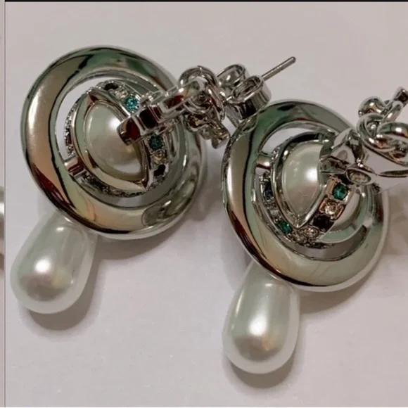 silver Saturn 🪐 orb pearl drop earrings 18k gold plated silver New - Picture 4 of 4